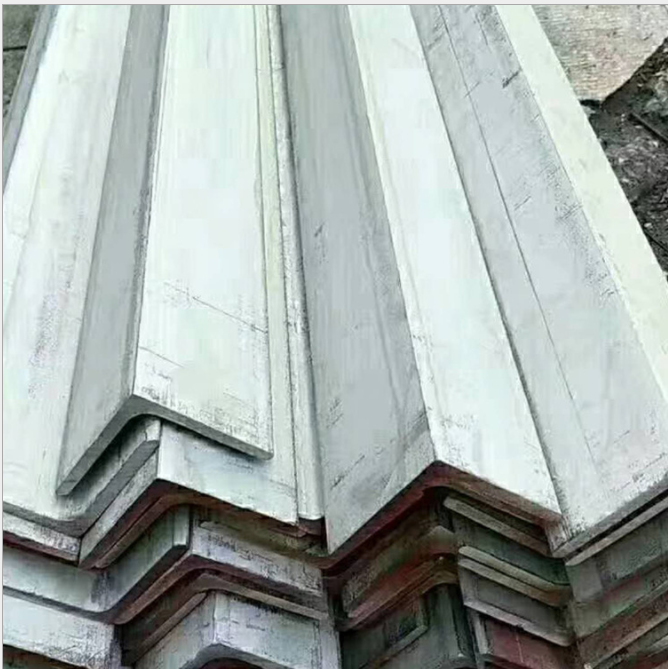 201工業不銹鋼三角鋼